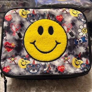 2/$10
Emoji Smiley Face lunch bag NWT